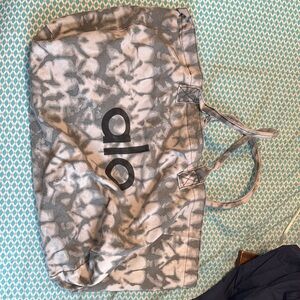 ALO Yoga Gray Shoulder Bag